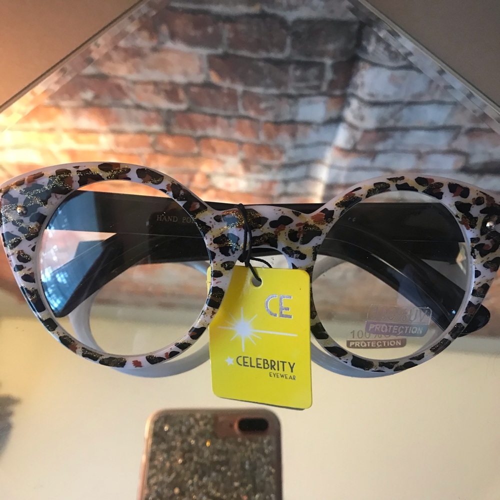 Cheetah Printed Clear Cat Eye Glasses